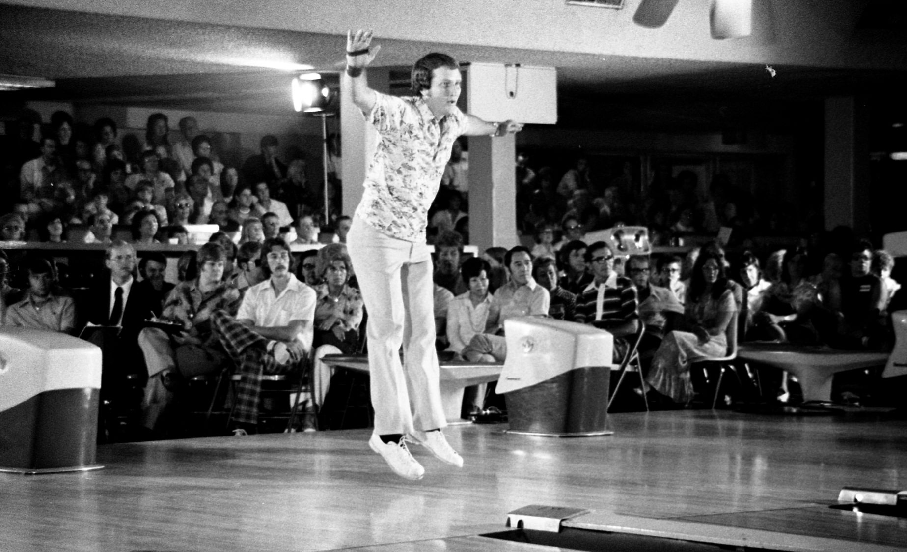 Golden Pin Lanes bowling in Tucson